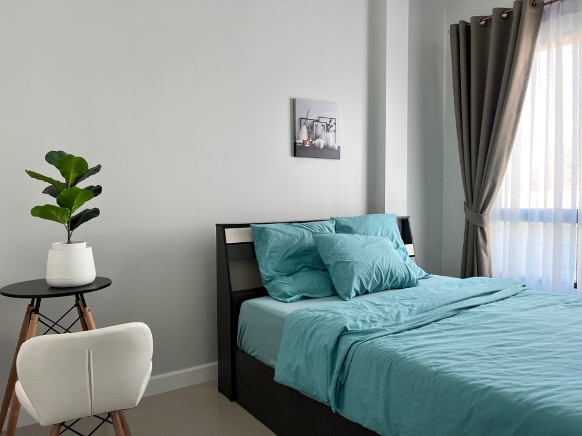 Condo — photo 5