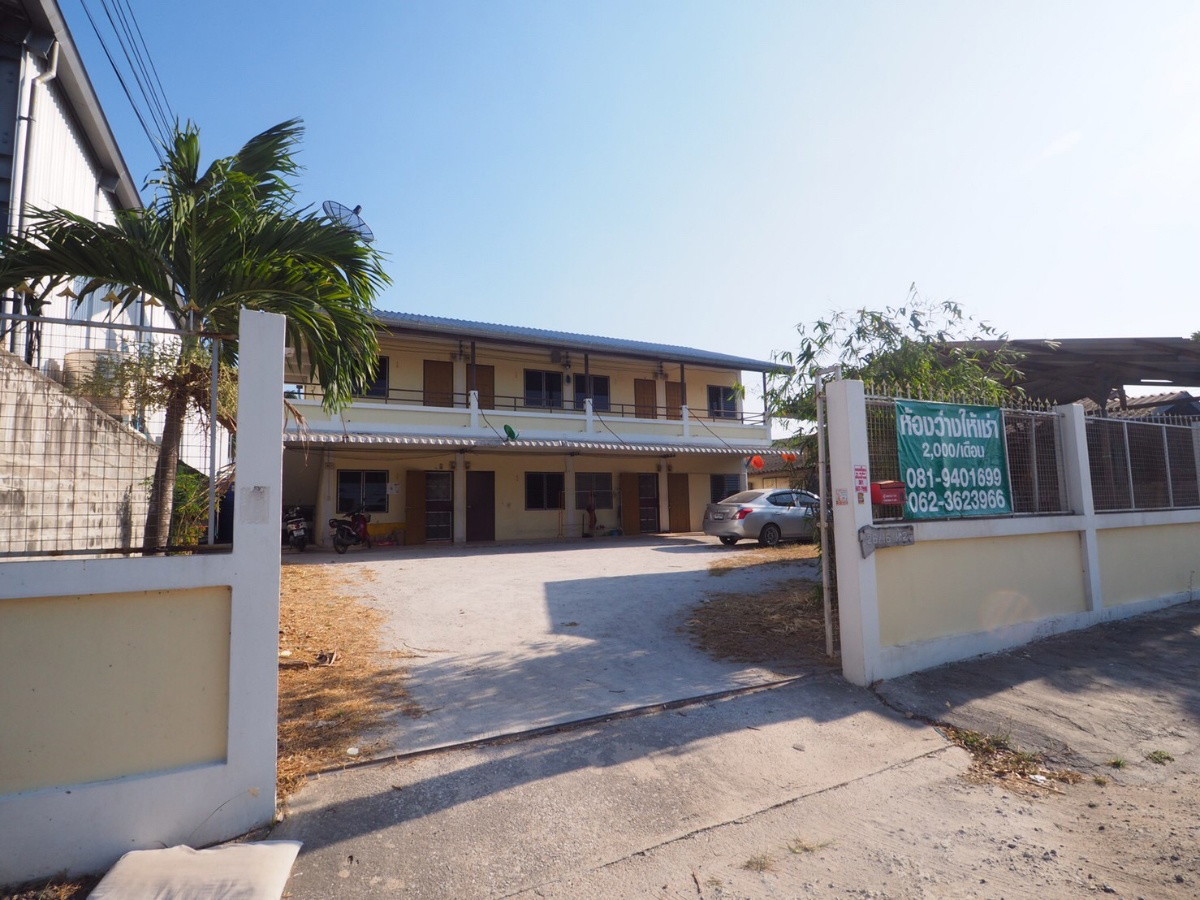 Condo · Mueang Chon Buri, chon_buri — photo 2
