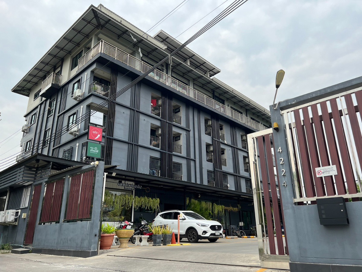 Condo · Mueang Samut Prakan — photo 2