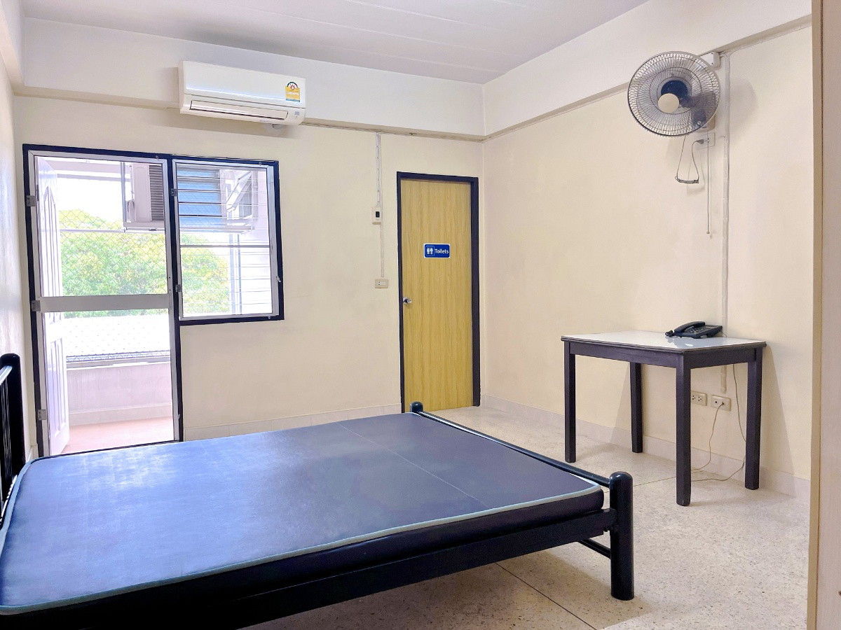 1 Bed Condo · Wang Thonglang, bangkok — photo 3