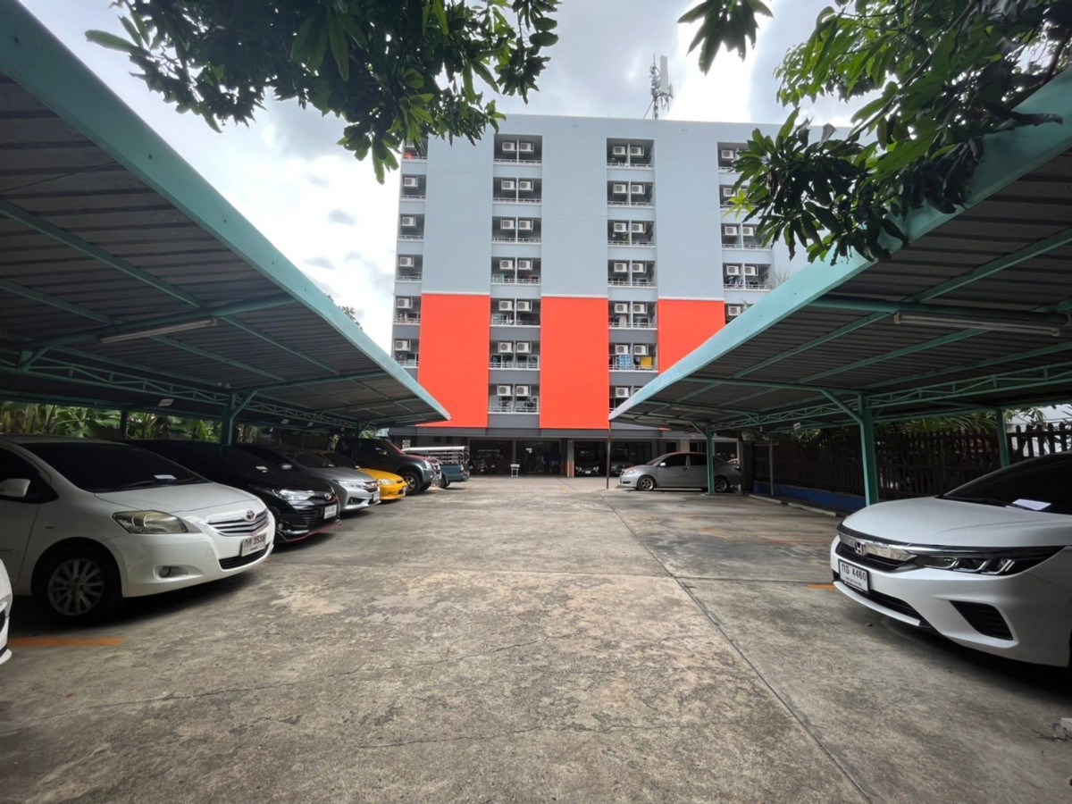 Condo · Huai Khwang, bangkok — photo 2