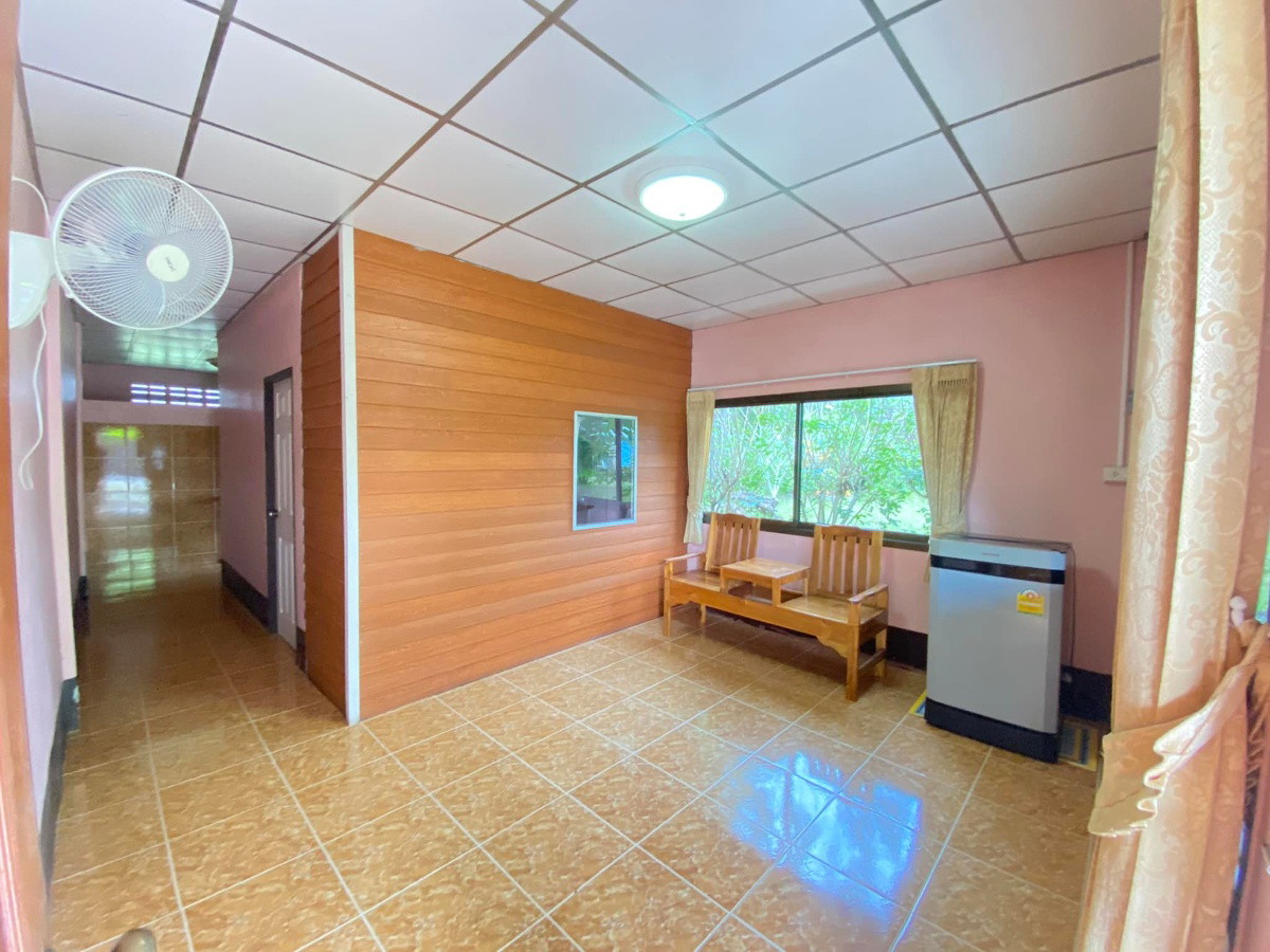 Condo — photo 1