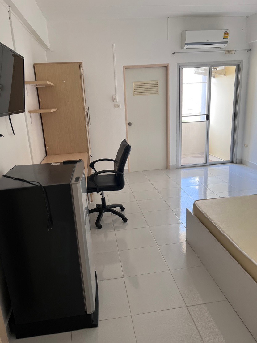 Condo — photo 5