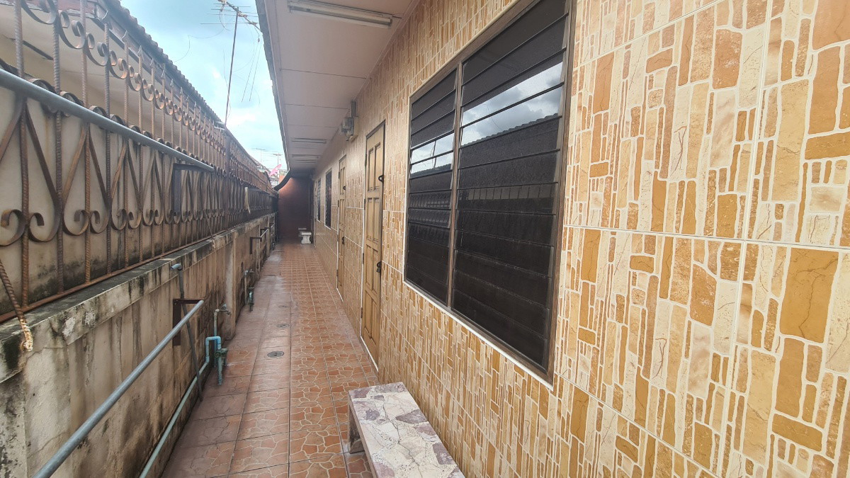 Condo — photo 3