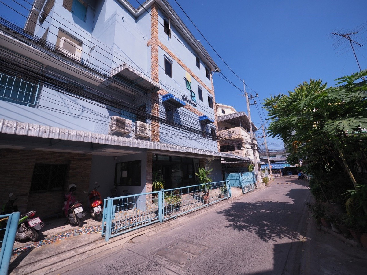 Condo · Mueang Chon Buri, chon_buri — photo 1