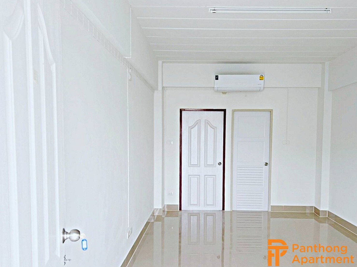 Condo — photo 5