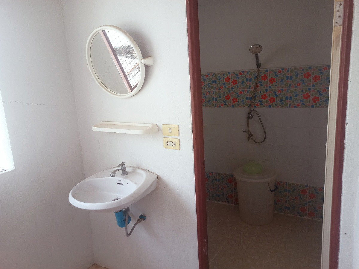 Condo — photo 4
