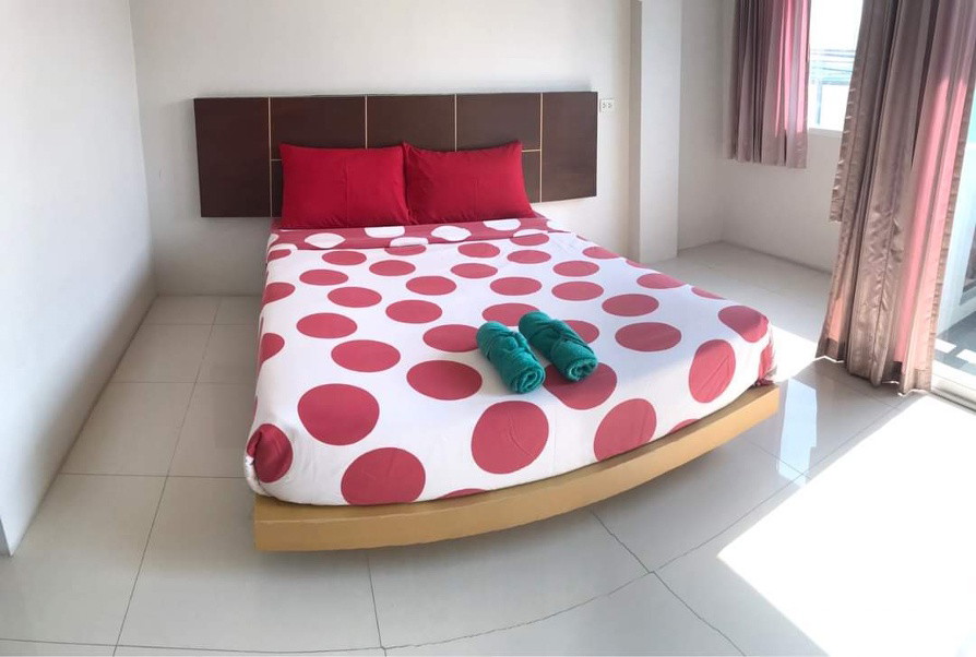 Condo · Mueang Chon Buri, chon_buri — photo 5