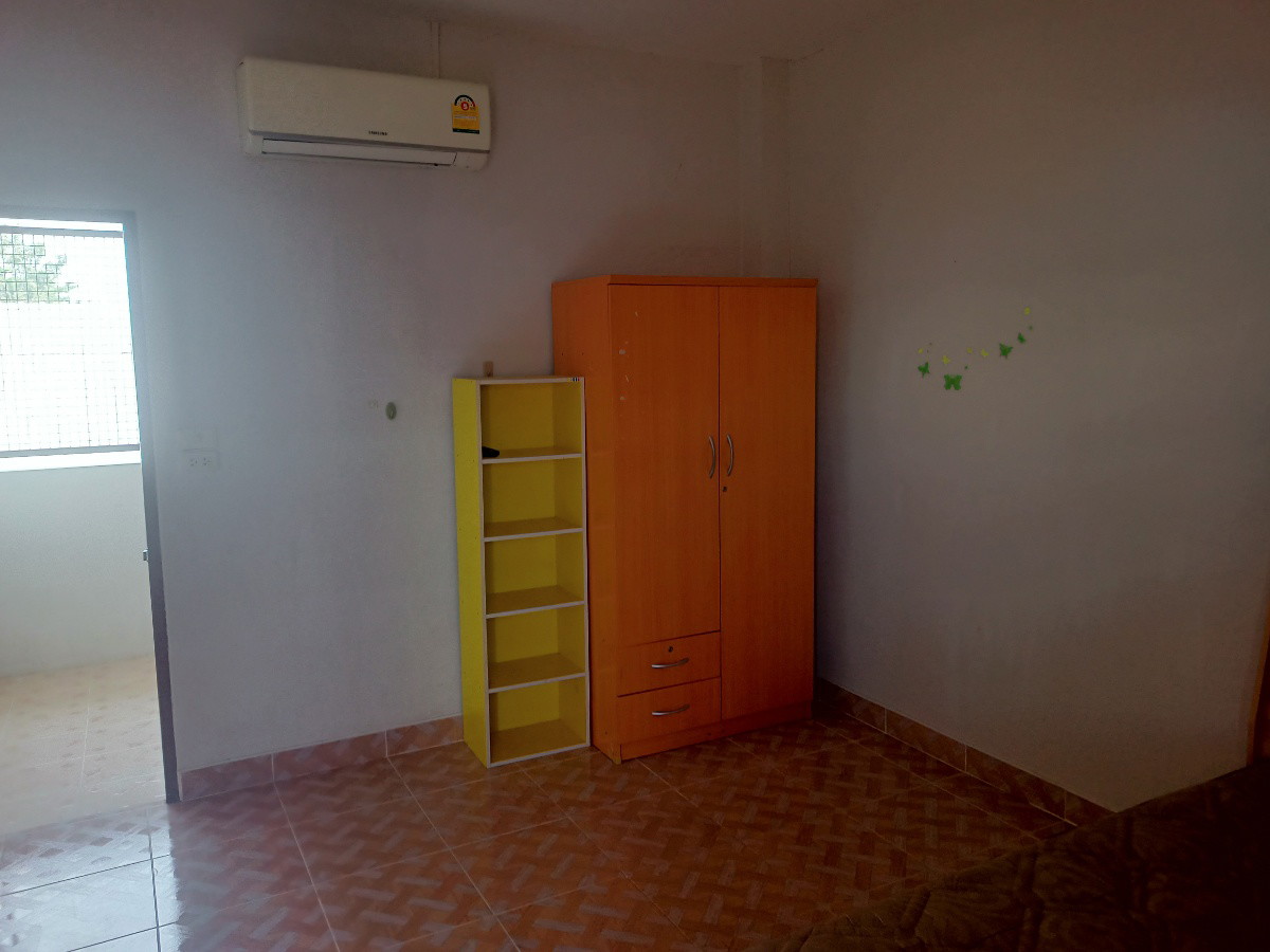 Condo — photo 1