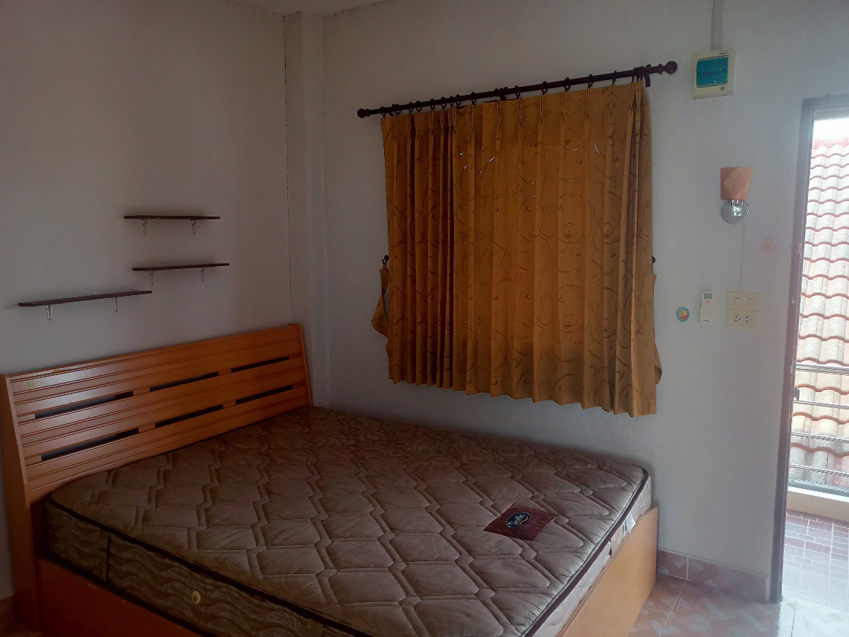Condo — photo 3