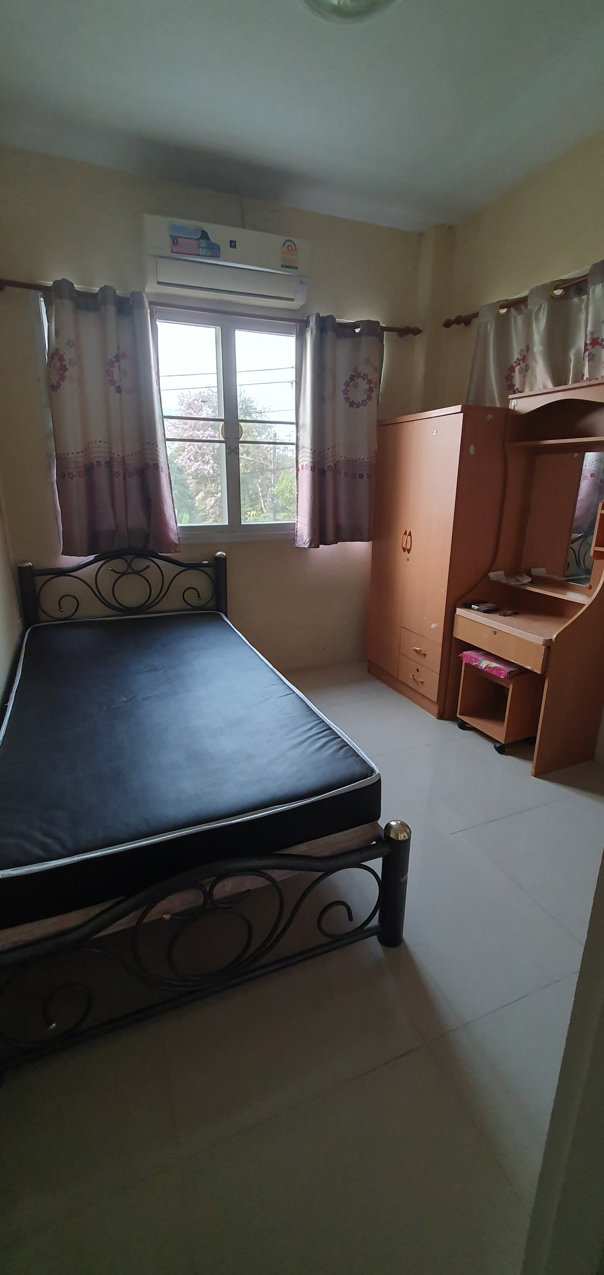 Condo — photo 2