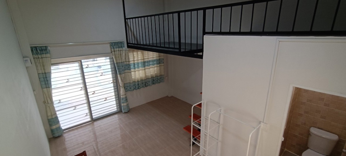 Condo — photo 3
