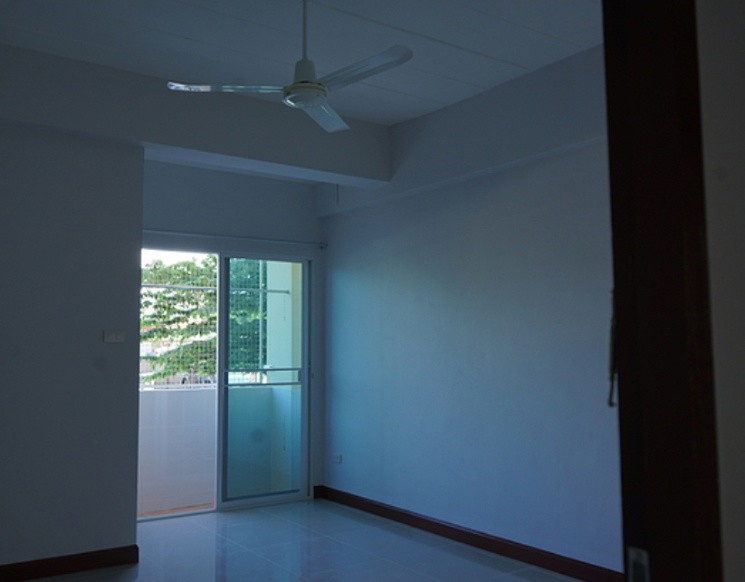 Condo · Bang Phli — photo 5