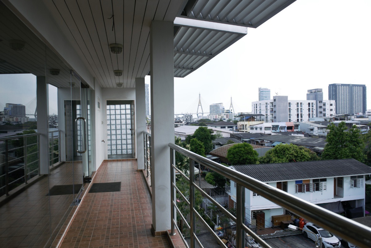 Condo · Yan Nawa, bangkok — photo 5