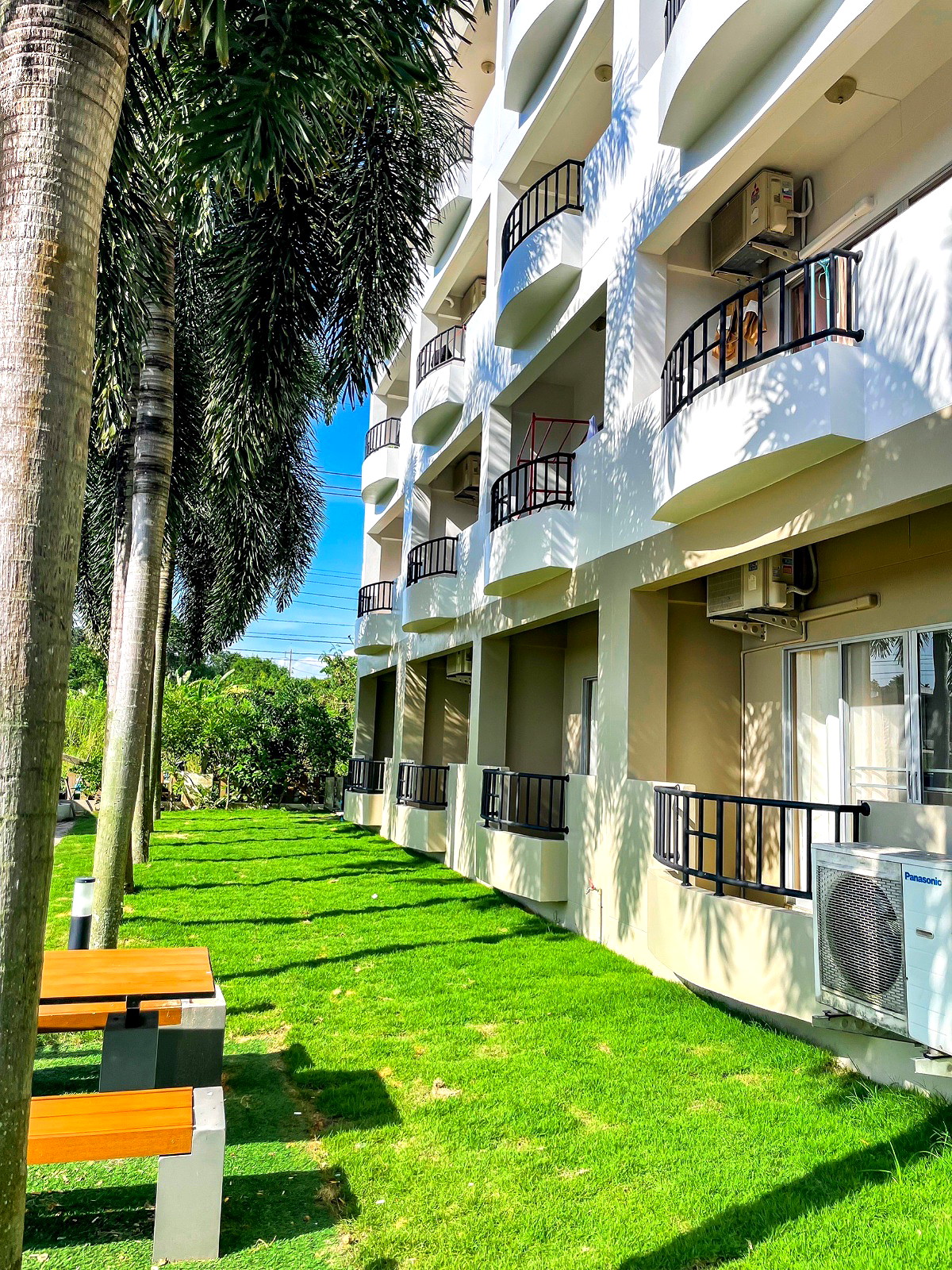 TALAYTHONG APARTMENT BOWIN RentHub.in.th