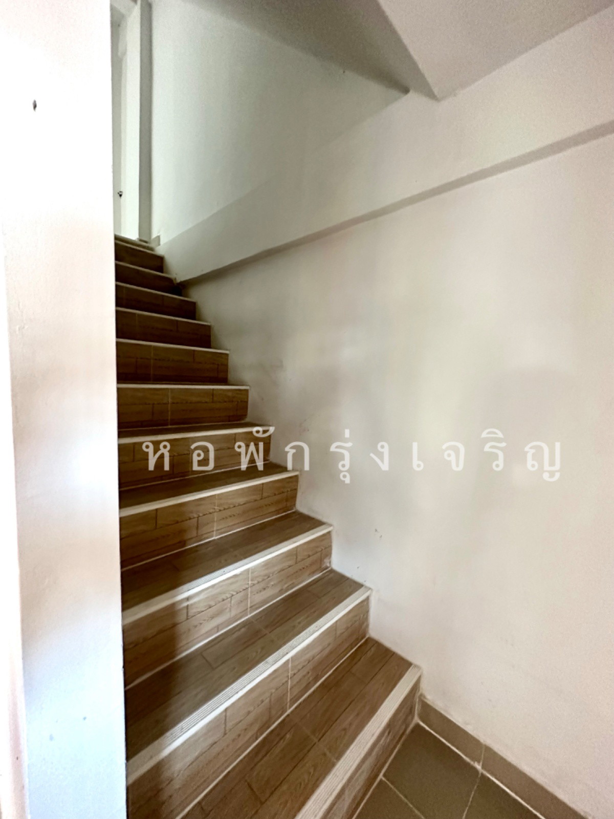 Condo · Mueang Samut Prakan — photo 2