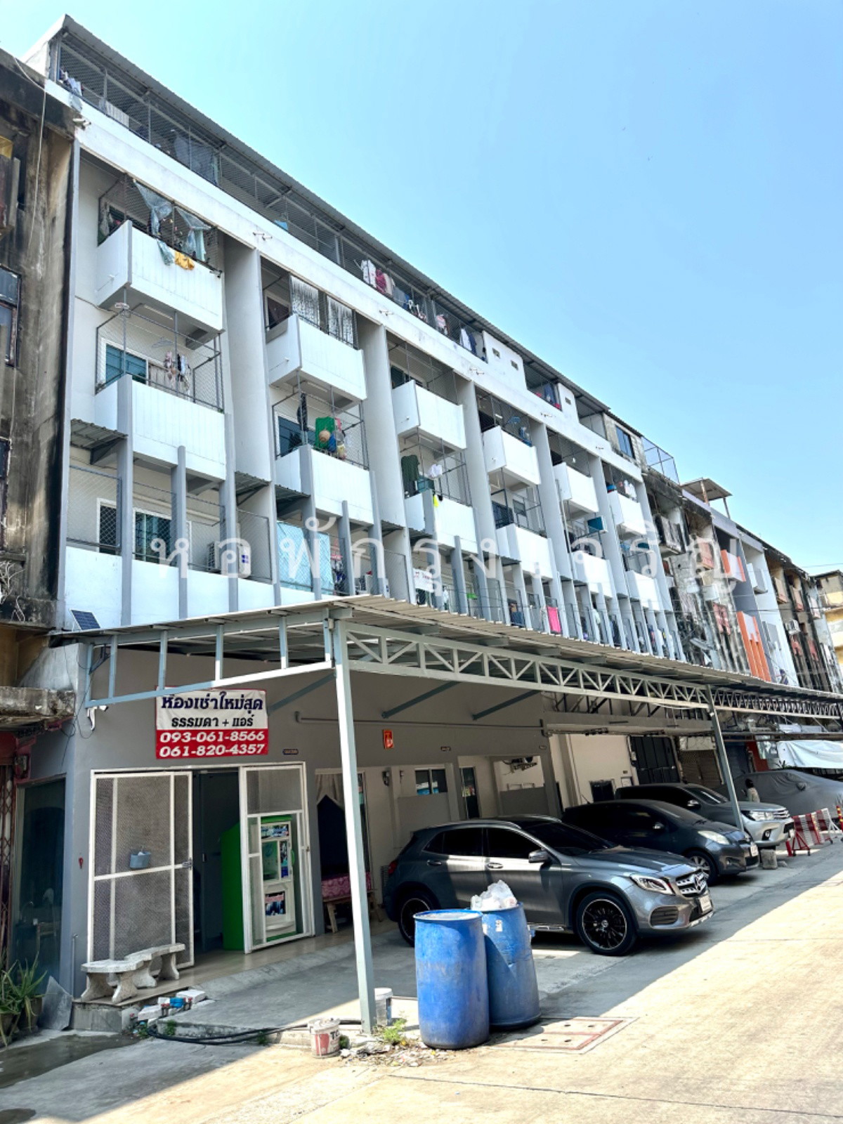 Condo · Mueang Samut Prakan — photo 1