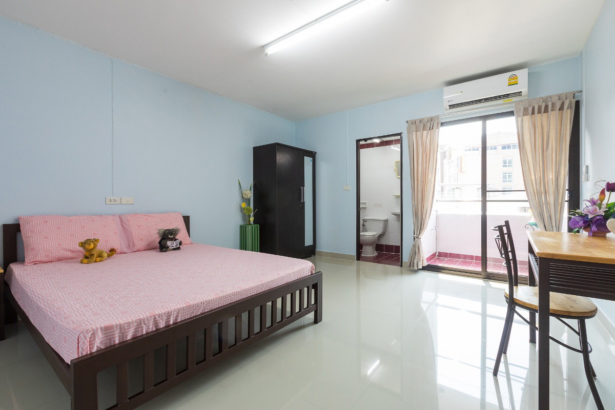 Condo · bangkok — photo 3