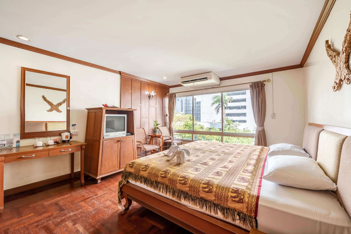 Condo · Watthana, bangkok — photo 1