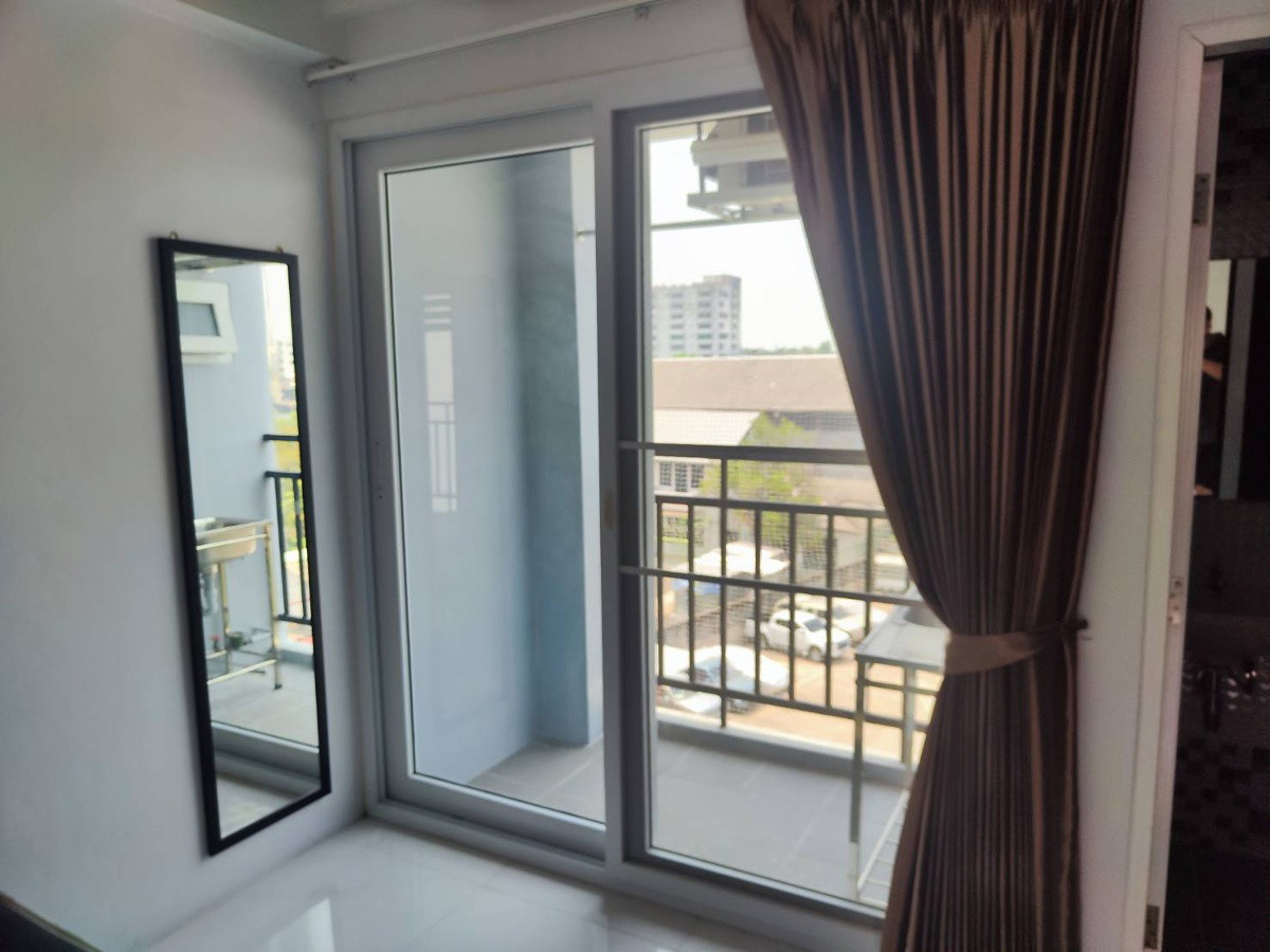 Condo · Khlong San, bangkok — photo 3