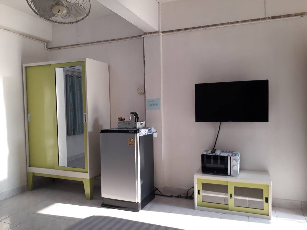 Condo · Bang Yai — photo 5