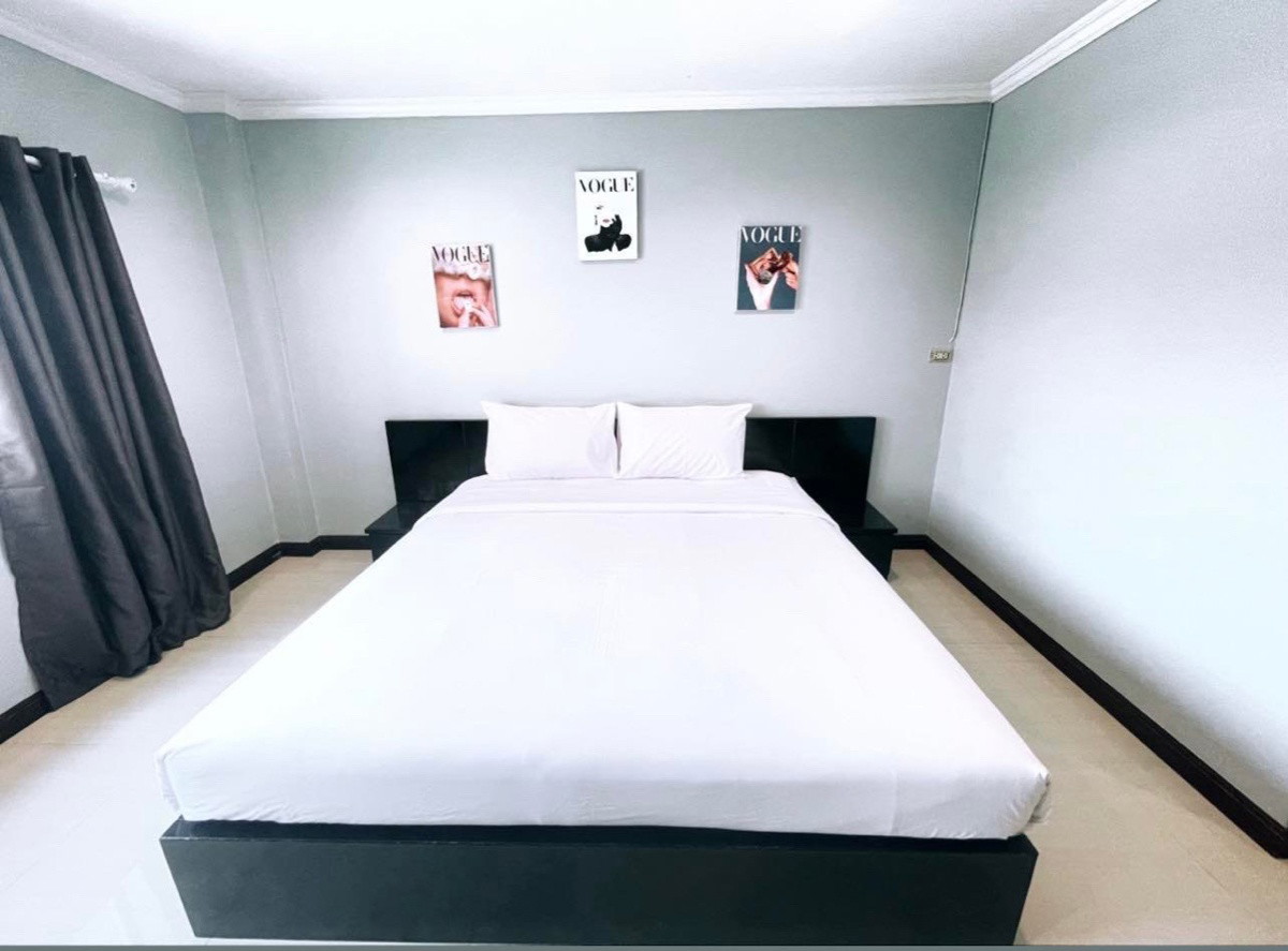 Condo — photo 5
