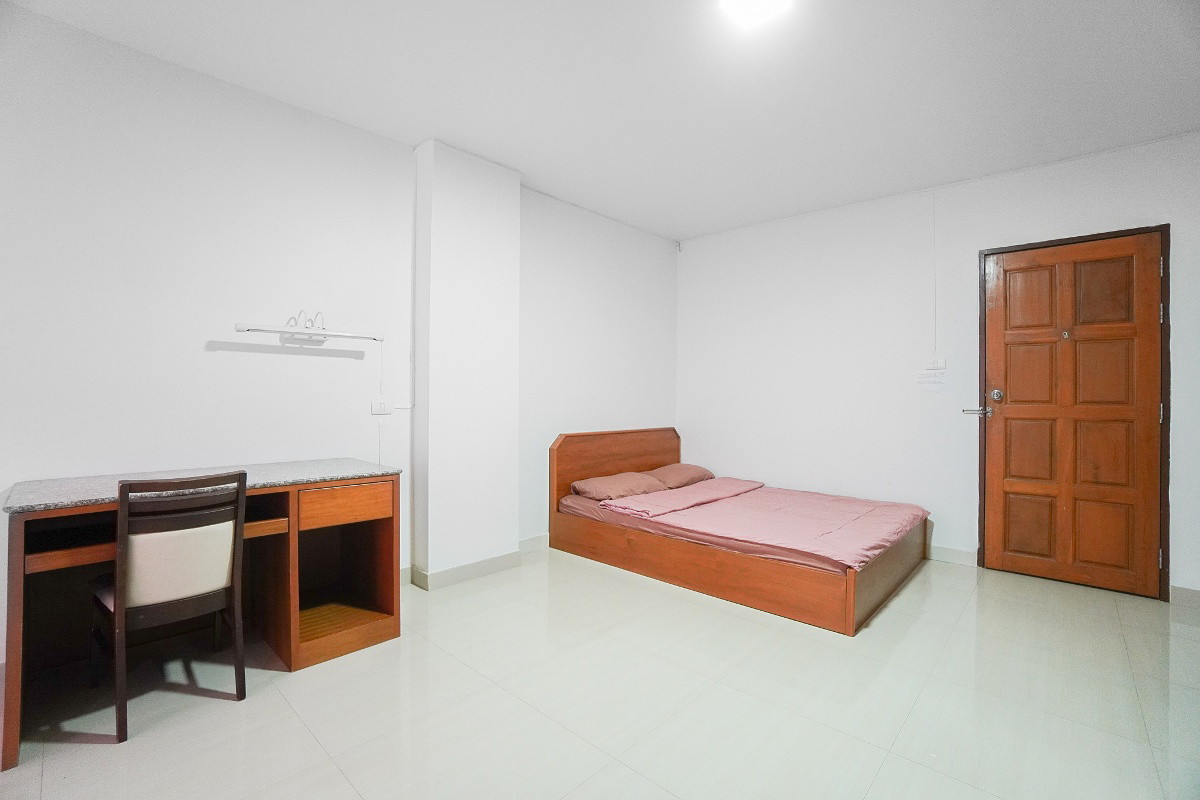 Condo · Mueang Nonthaburi — photo 4