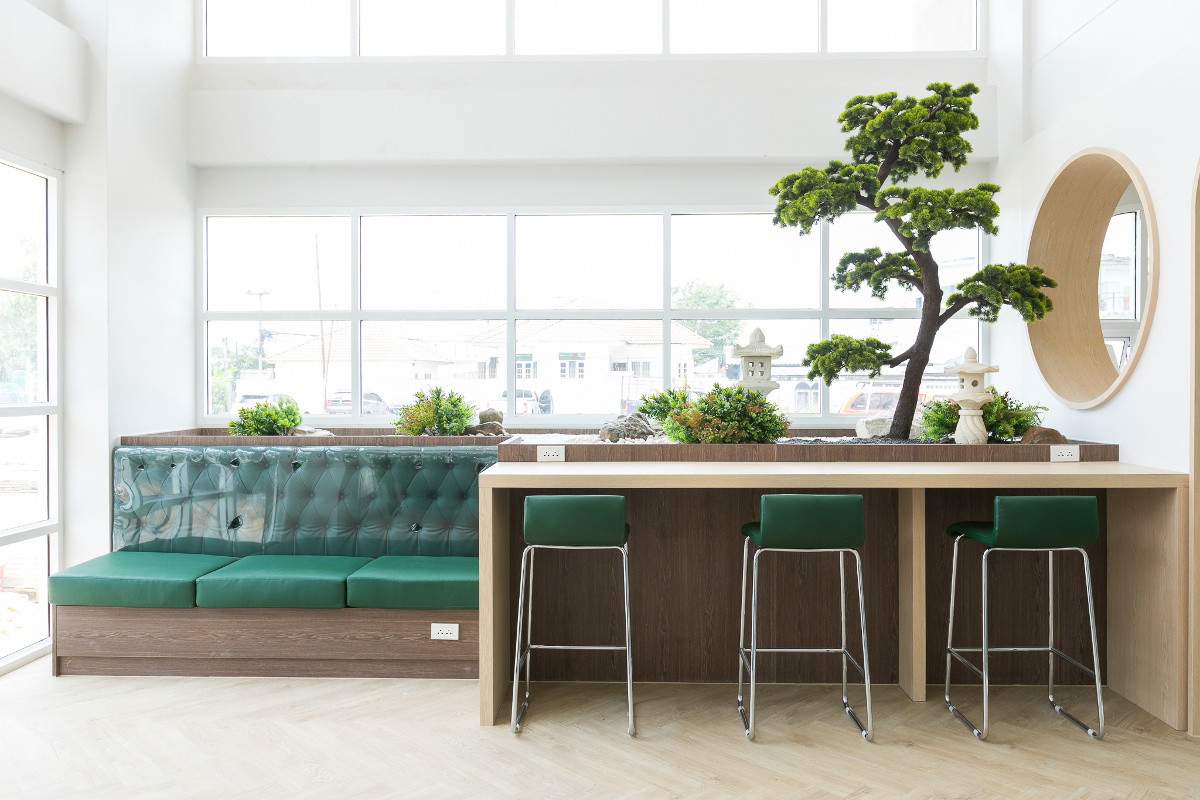 Condo — photo 2