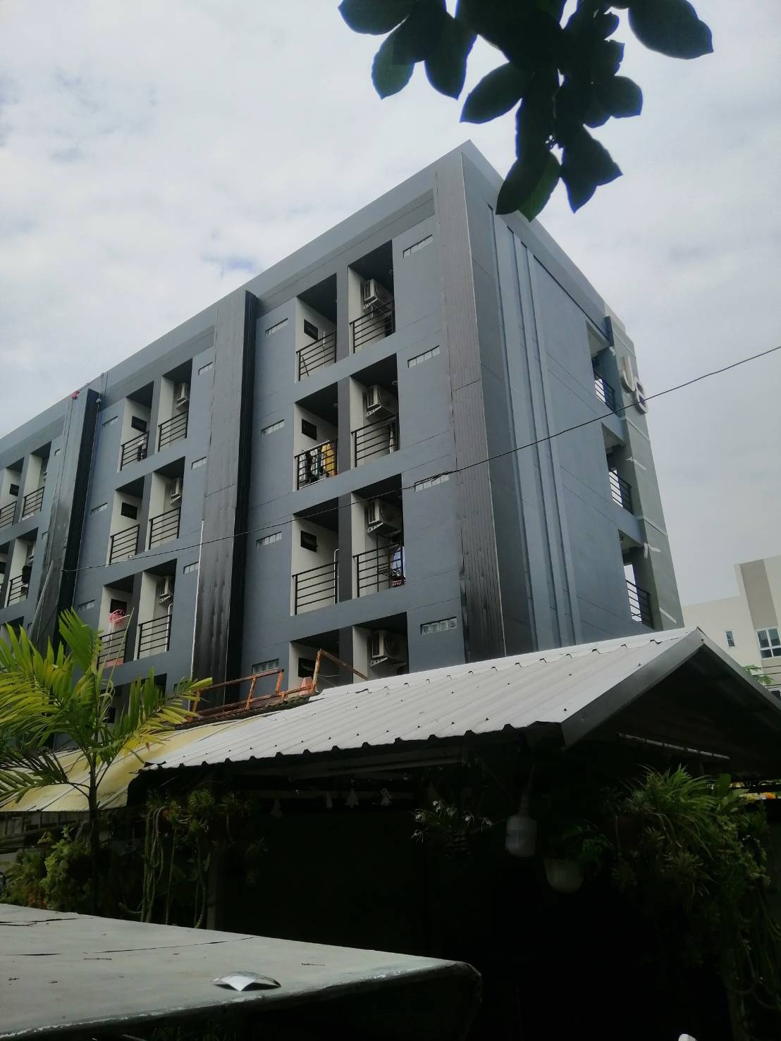 J8 apartment — photo 1