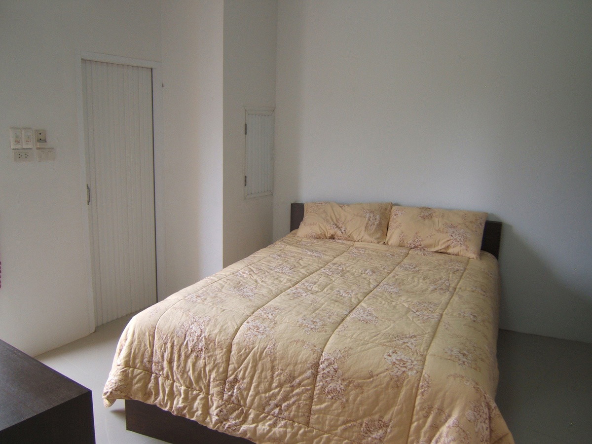 Condo — photo 5