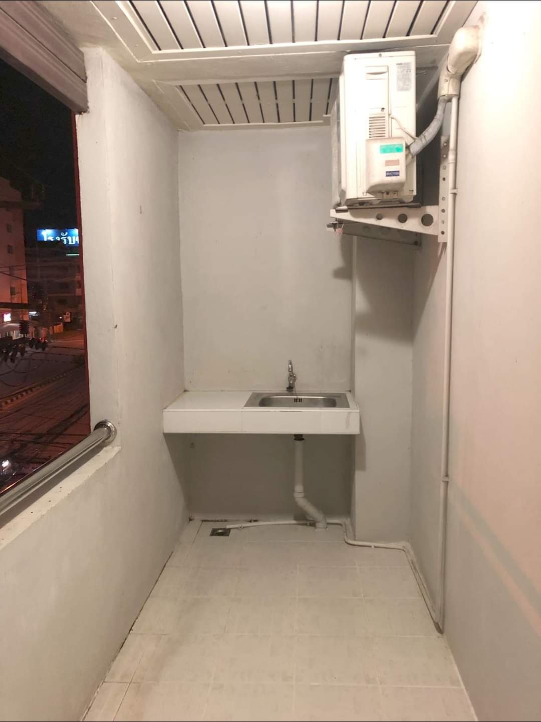 Condo — photo 5