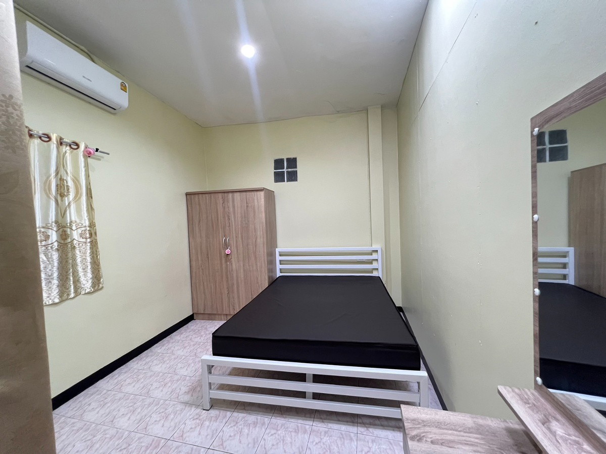 Condo — photo 3