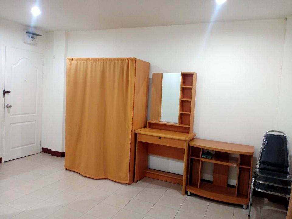 Condo · Mueang Samut Prakan — photo 5