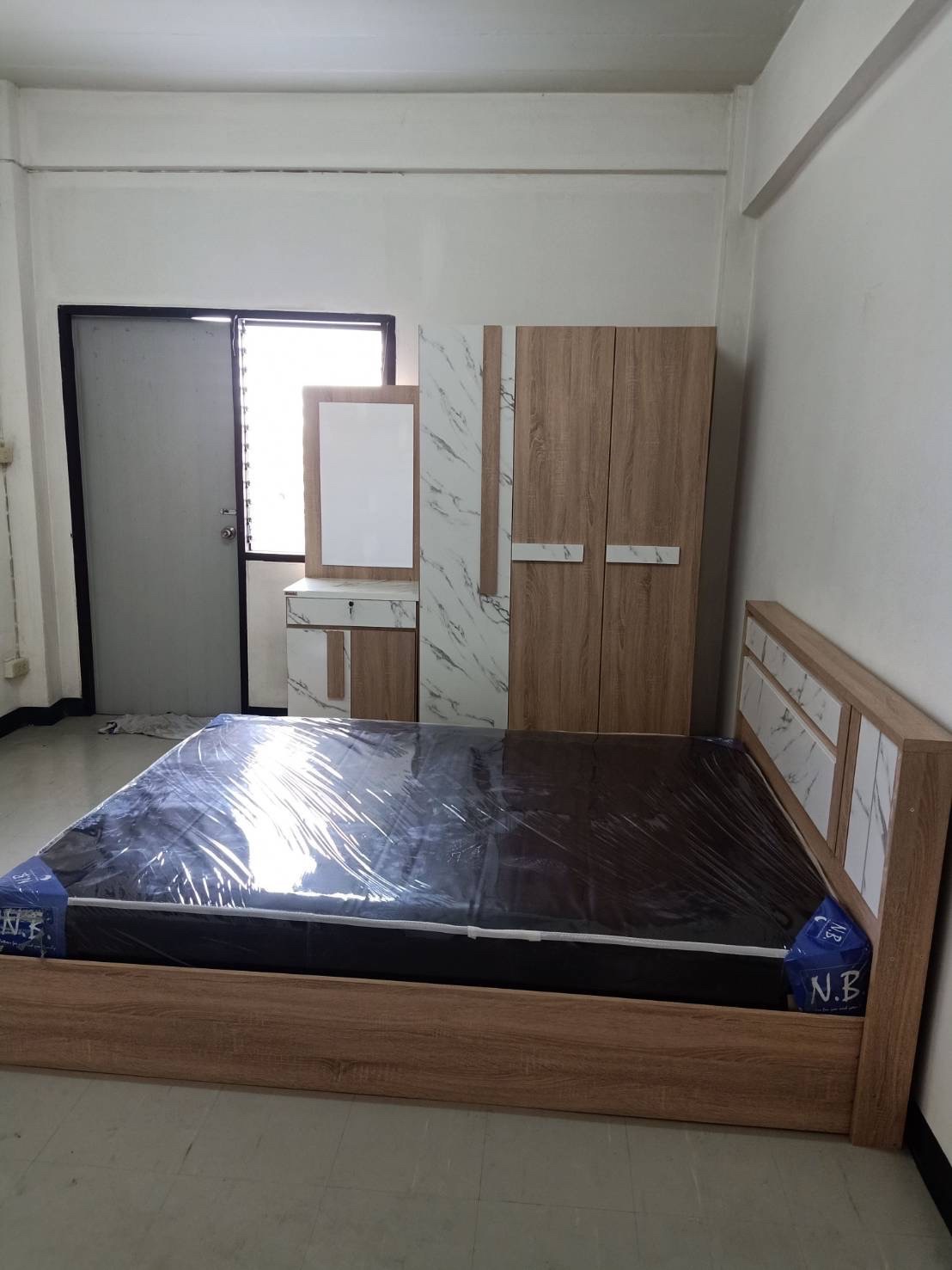 Condo · Mueang Samut Prakan — photo 1