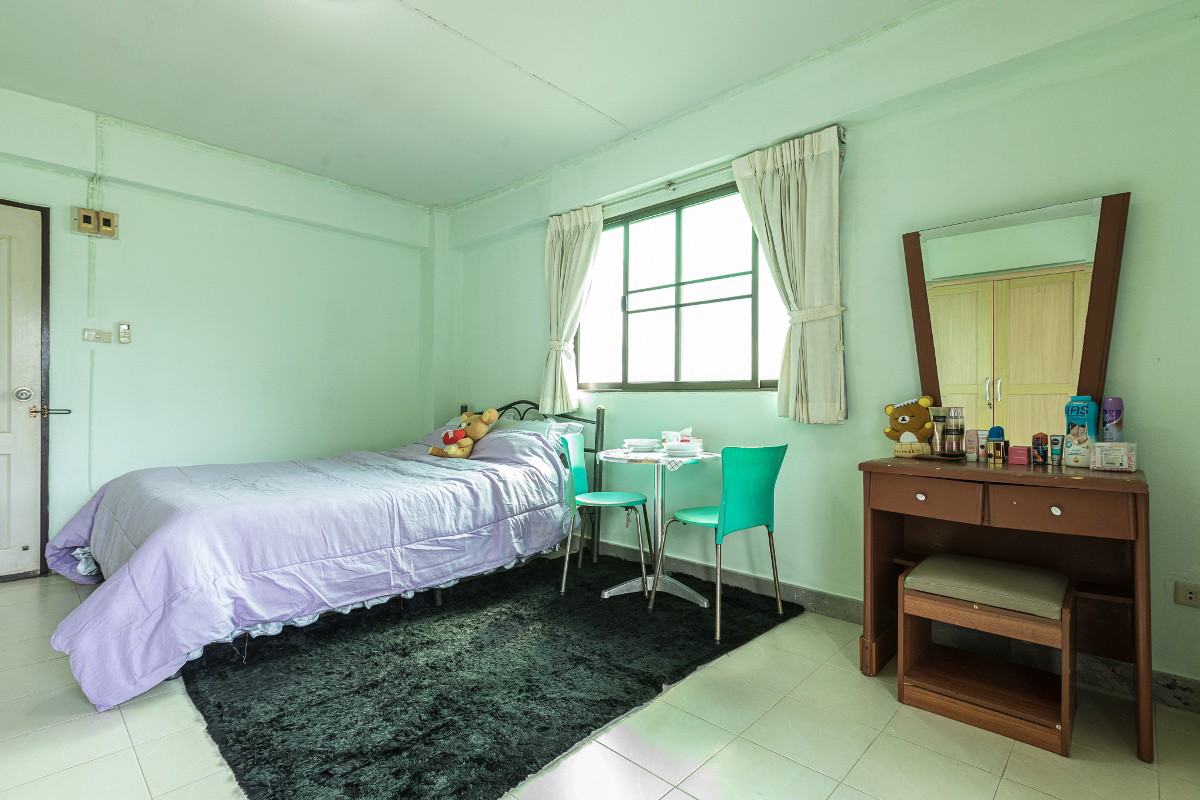Condo · Huai Khwang, bangkok — photo 5