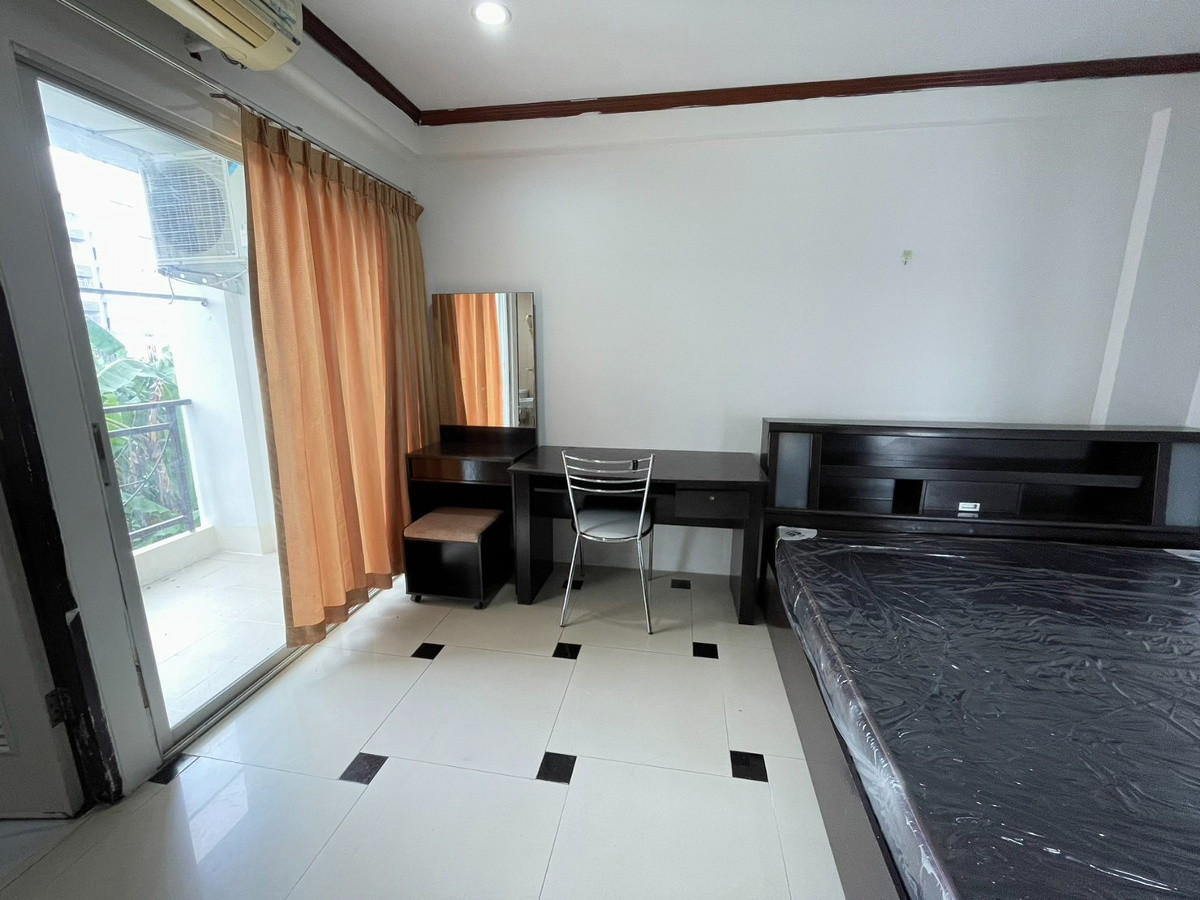 Condo · Lat Phrao, bangkok — photo 4