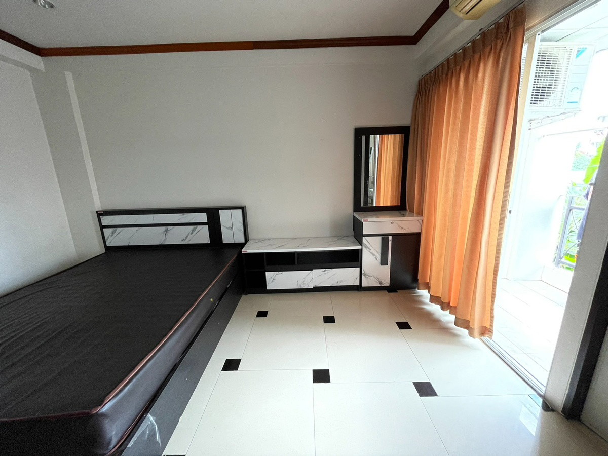Condo · Lat Phrao, bangkok — photo 2