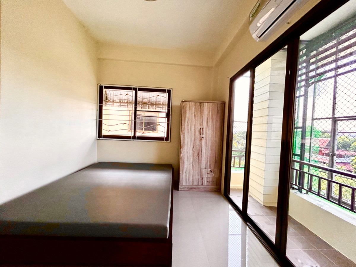 Condo · Bang Yai — photo 1