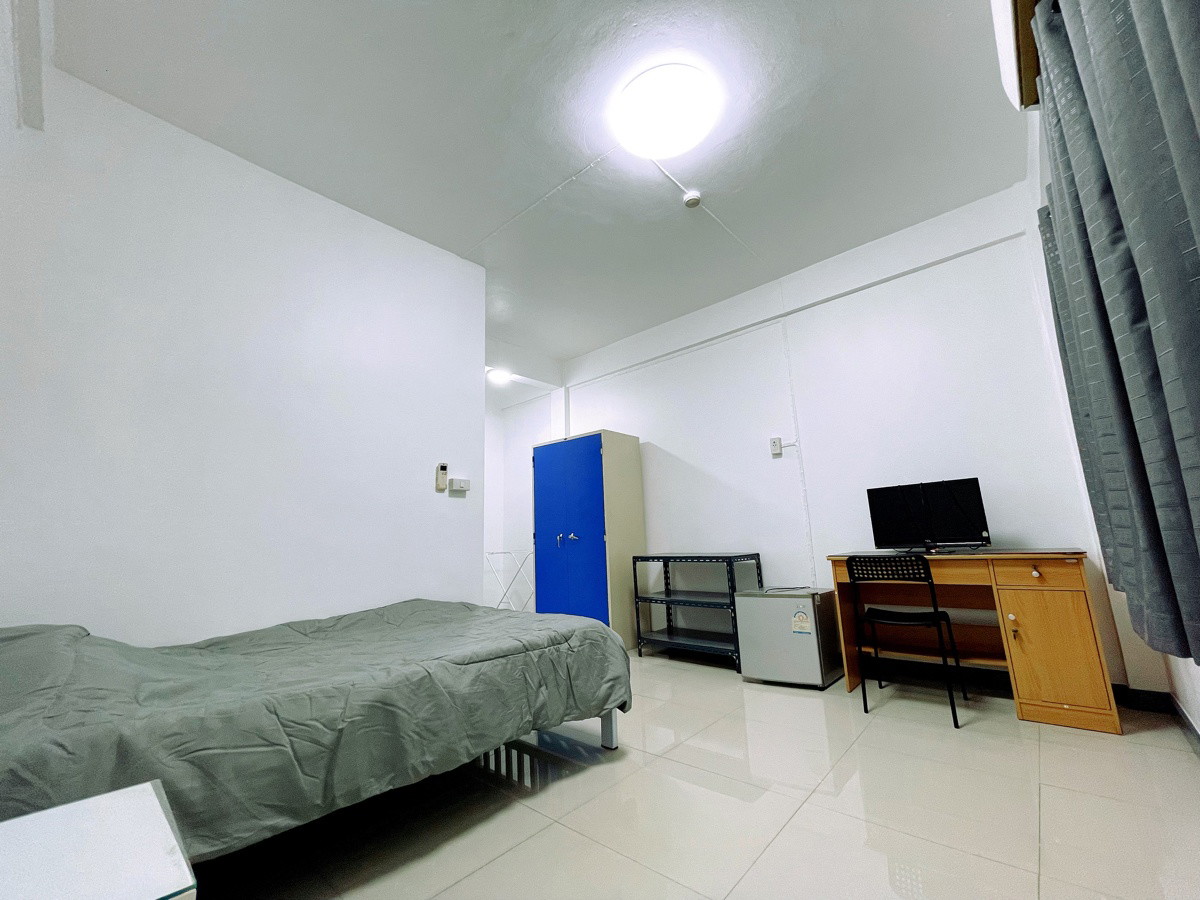 Condo · Mueang Samut Prakan — photo 5