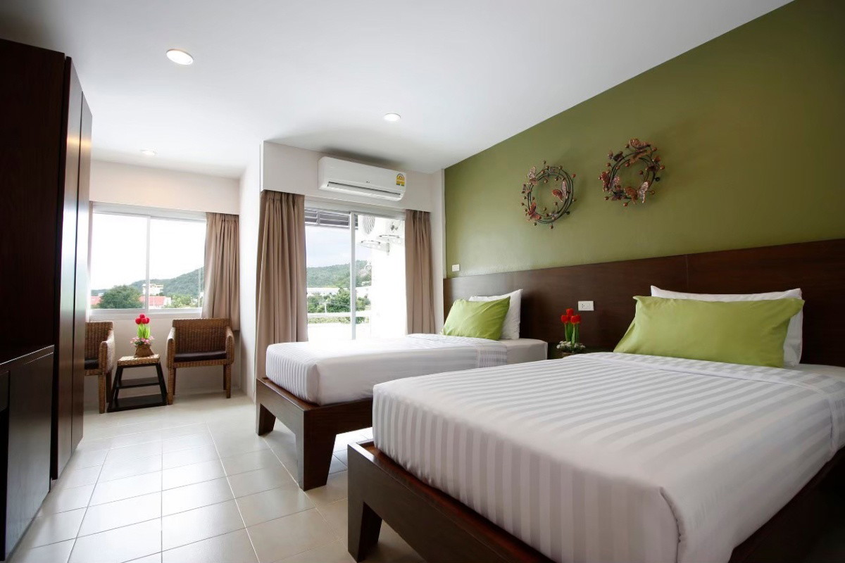 veerawan@huahin — photo 1