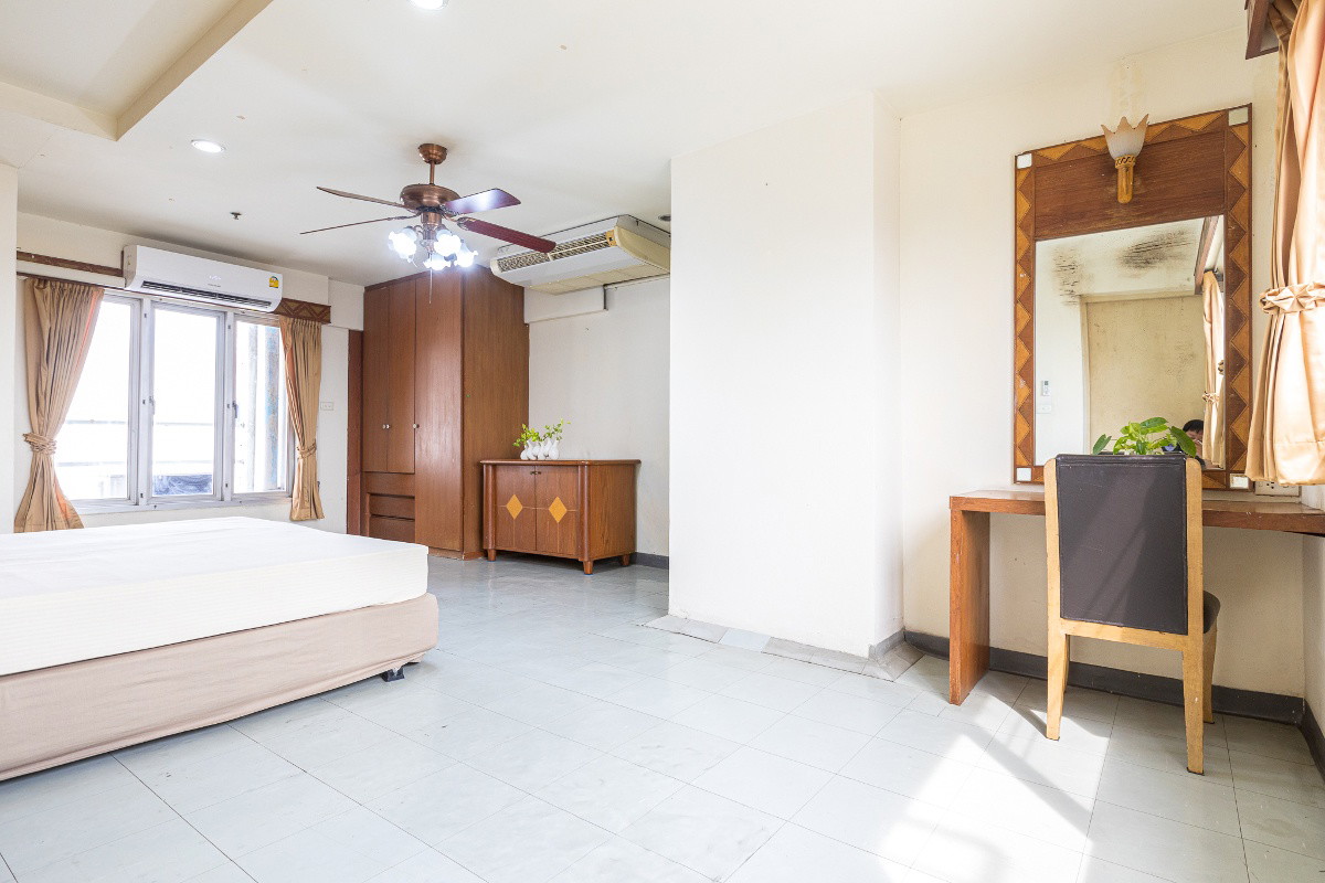 Condo · bangkok — photo 2