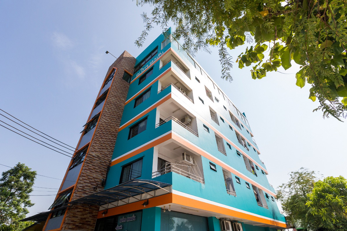 Condo — photo 2