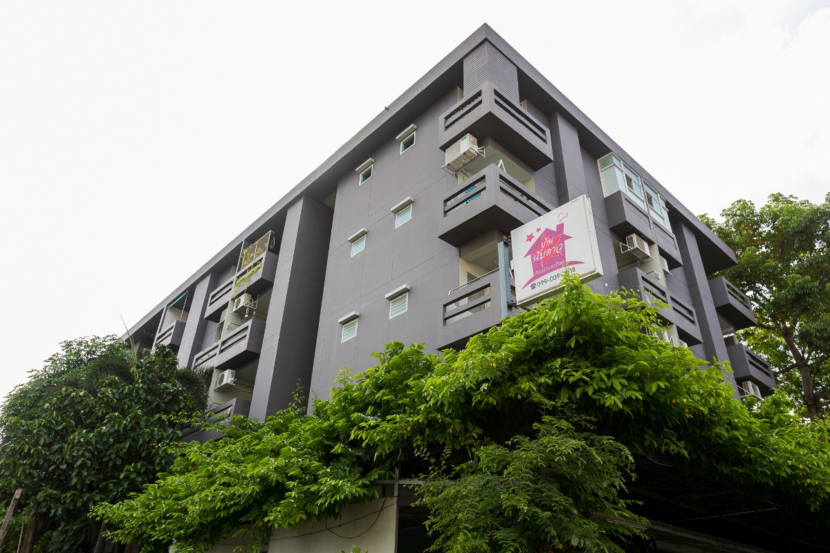 Condo · Khan Na Yao, bangkok — photo 3
