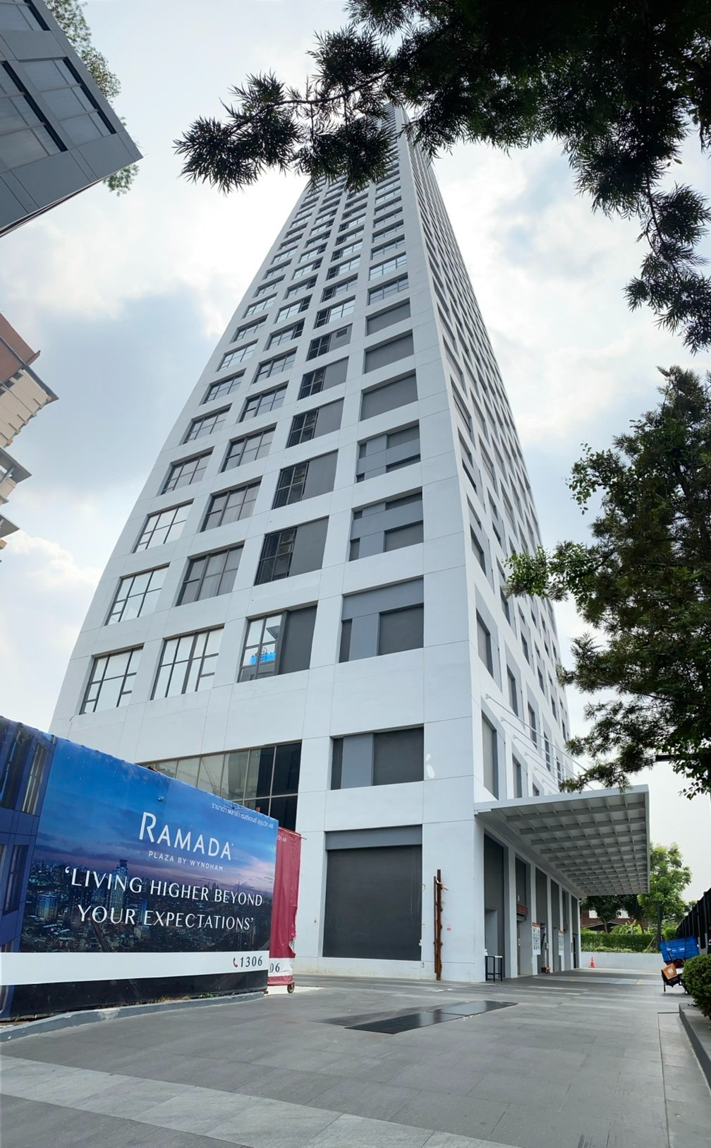 Condo · Khlong Toei, bangkok — photo 1