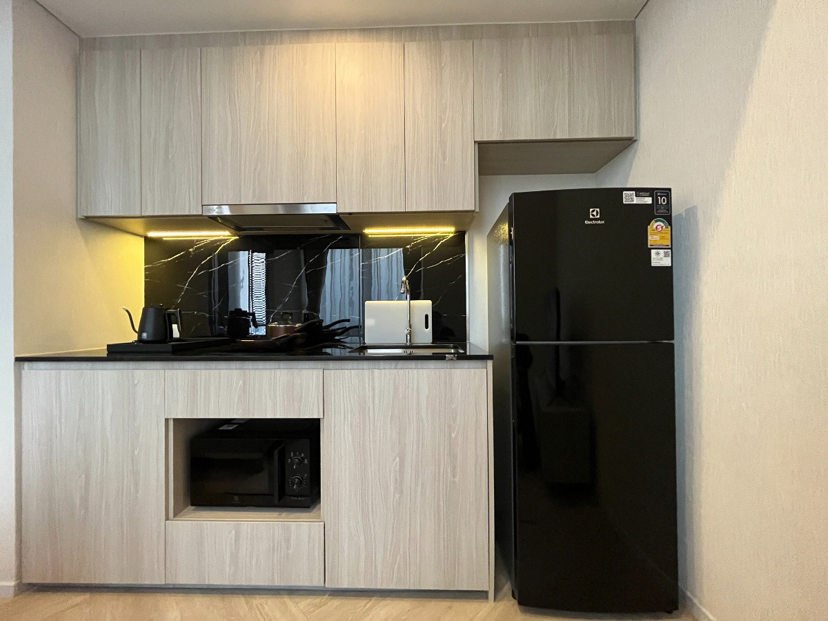 Condo · Khlong Toei, bangkok — photo 5