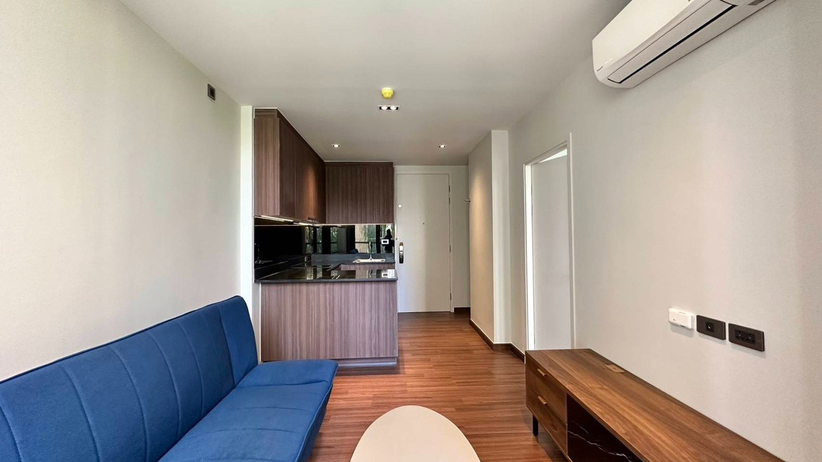 Condo · Wang Thonglang, bangkok — photo 5
