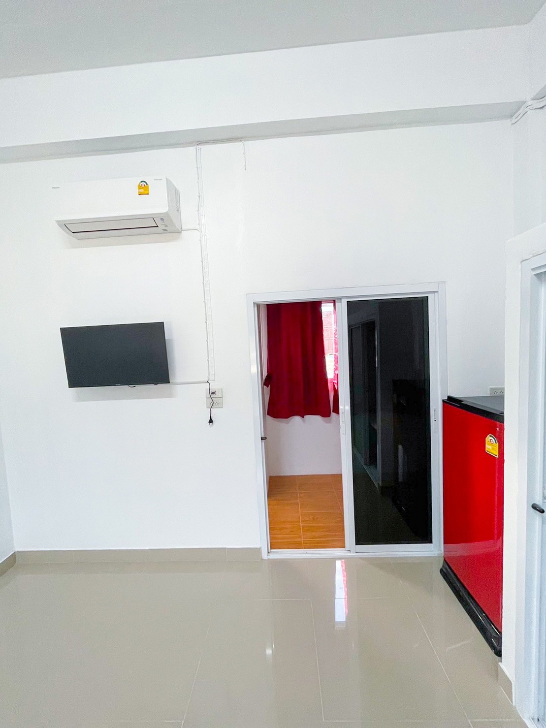 Condo — photo 2