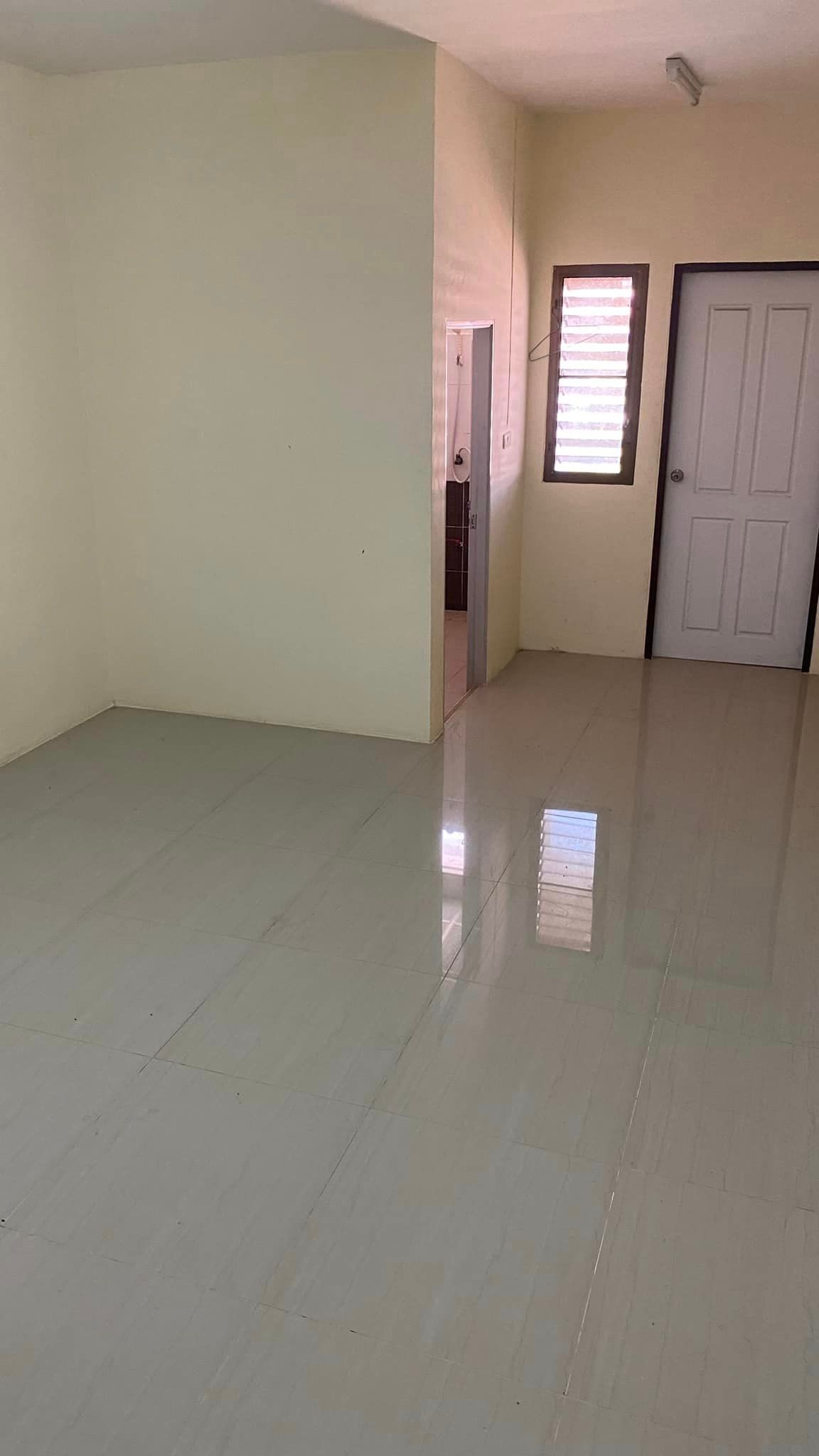 Condo · Mueang Chon Buri, chon_buri — photo 4