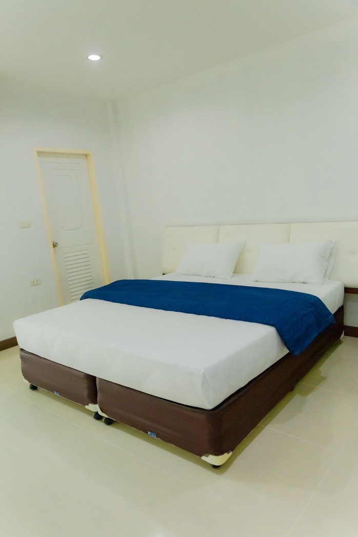 Condo · Chatuchak, bangkok — photo 1