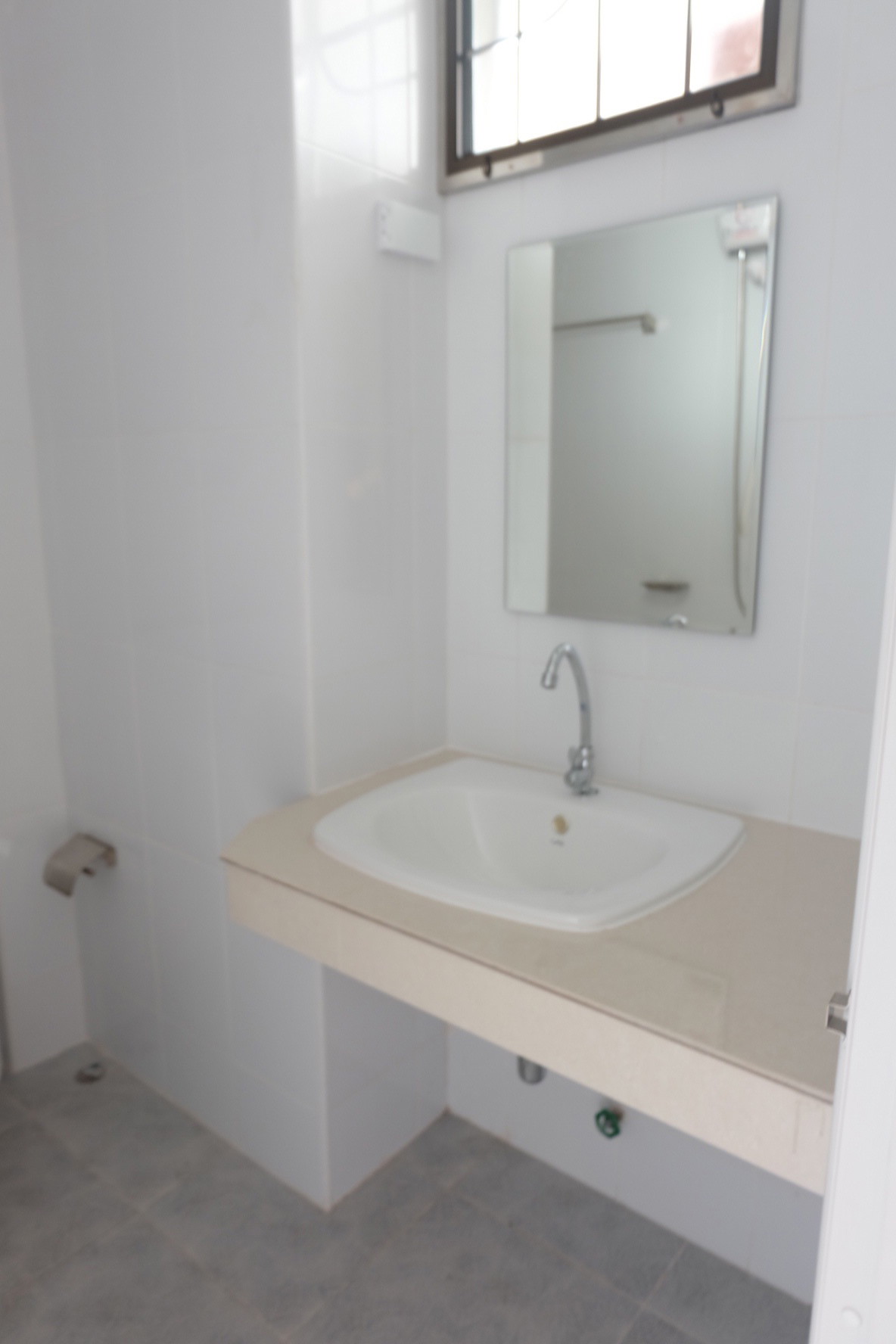 Condo — photo 4